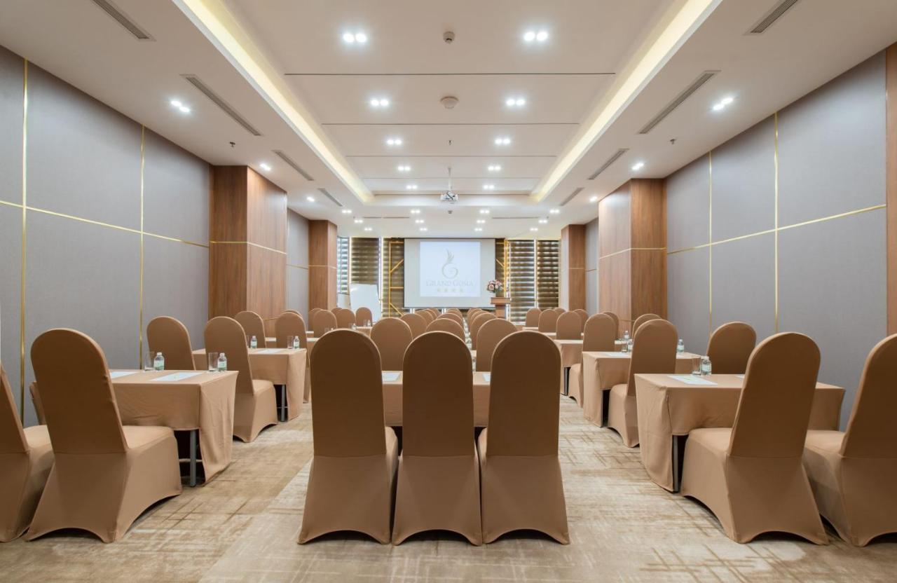 Grand Gosia Hotel Nha Trang Exterior photo